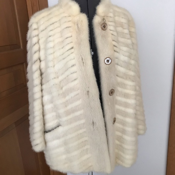 VINTAGE MINK JACKET - Picture 4 of 9